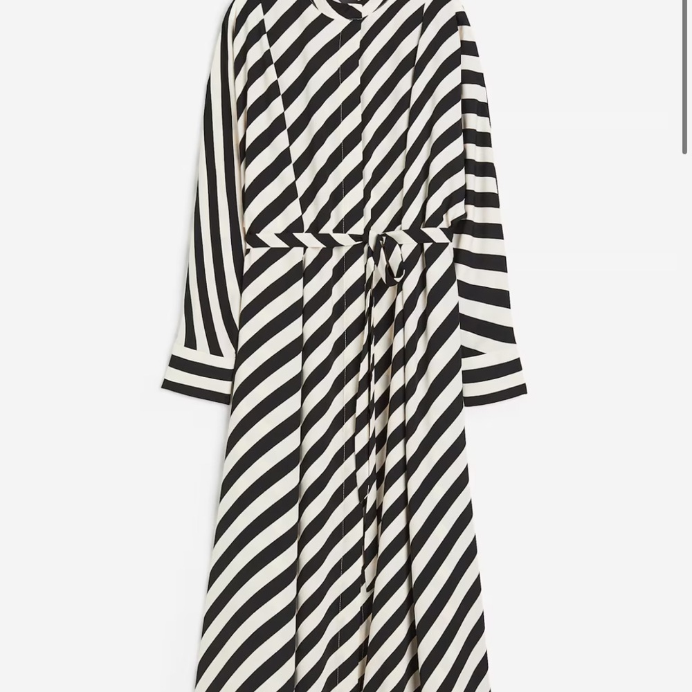 Striped Black and White Dress!!
